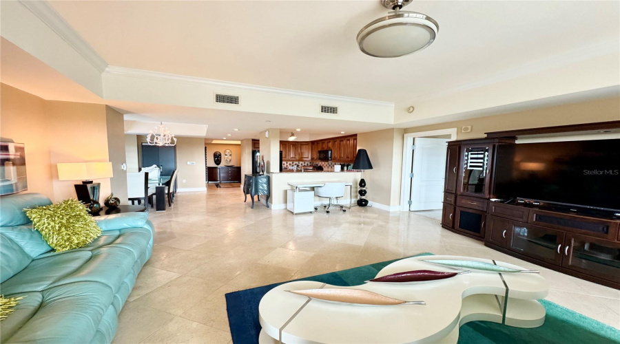 Kissimmee, Florida 34747, 1 Bedroom Bedrooms, ,1 Bathroombathrooms,Residential,For Sale,Gathering,0,Mfrs5160022