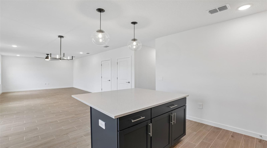 Davenport, Florida 33837, 4 Bedroom Bedrooms, ,3 Bathroombathrooms,Residential,For Sale,Rein,0,Mfro6409273