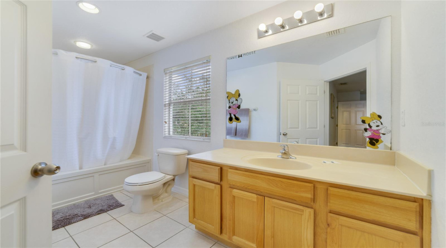 Kissimmee, Florida 34746, 3 Bedroom Bedrooms, ,3 Bathroombathrooms,Residential,For Sale,Corvette,0,Mfro6358982