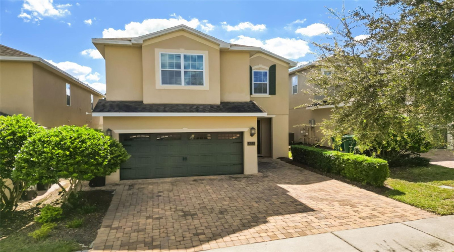 Kissimmee, Florida 34747, 6 Bedroom Bedrooms, ,6 Bathroombathrooms,Residential,For Sale,Minton,0,Mfro6452003